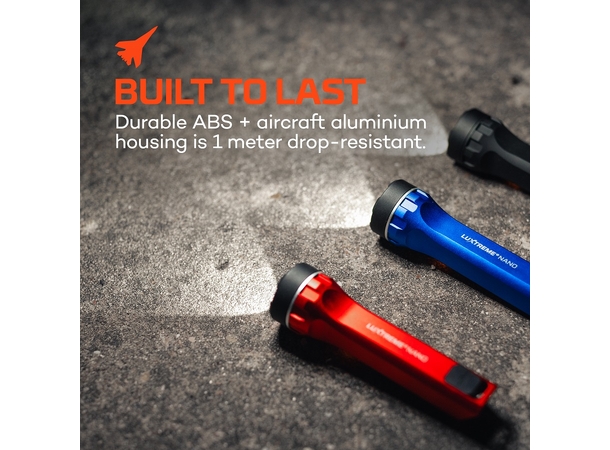 Nebo Luxtreme Nano Pocket Light Black Natralock 