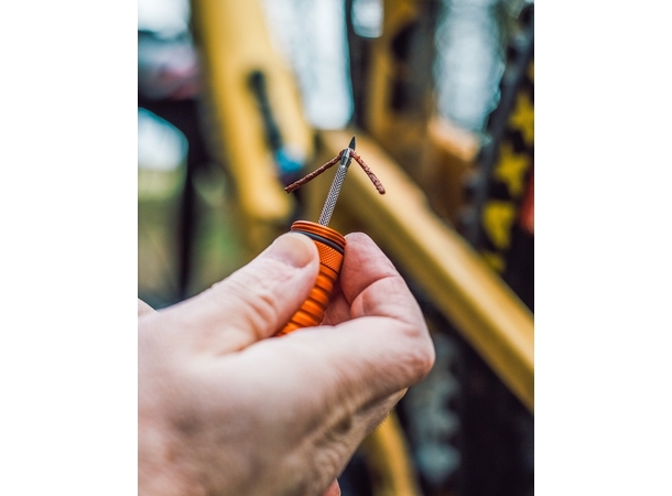 Peaty's Holeshot Tubeless Punc. Plug Kit Gold 