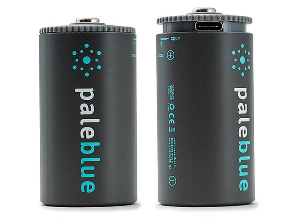 Pale Blue Li-Ion Rechargeable D Battery 2 pack of Dcells with 2x1 charging cable 