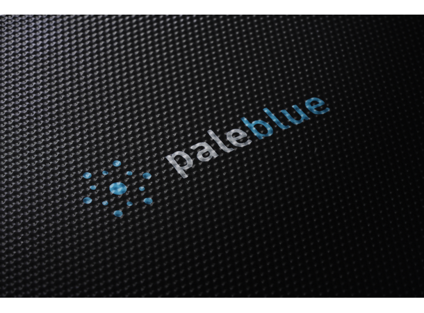 Pale Blue Approach 2 Solar Panel 21W Triple, w/bungee & storage case 