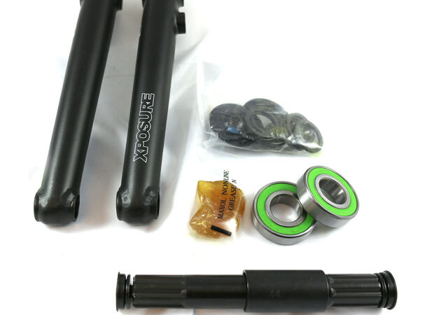 Krank BMX FS Xposure Hurricane komplett Med midsize lager og aksling 