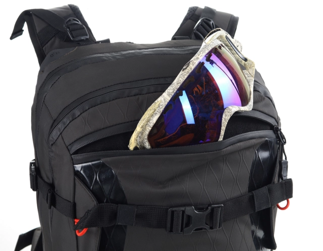 Nitro Slash 25 Pro Raven - 25L 