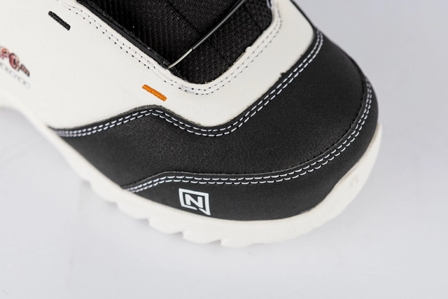 Nitro Droid Boa x Volcom Volcom - EU33/MP210 
