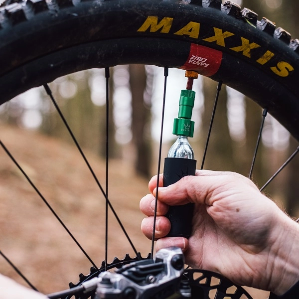 Peaty's Holeshot CO2 Tyre Inflator MTB (25g) - Emerald 